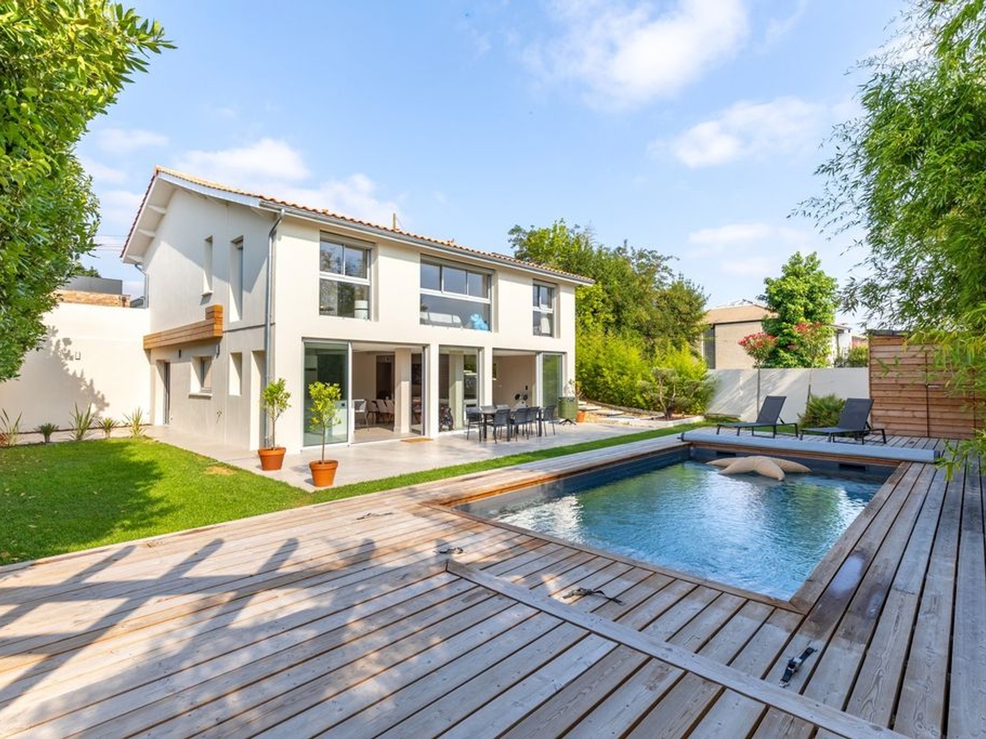 Maison individuelle 6 pièces 212 m²