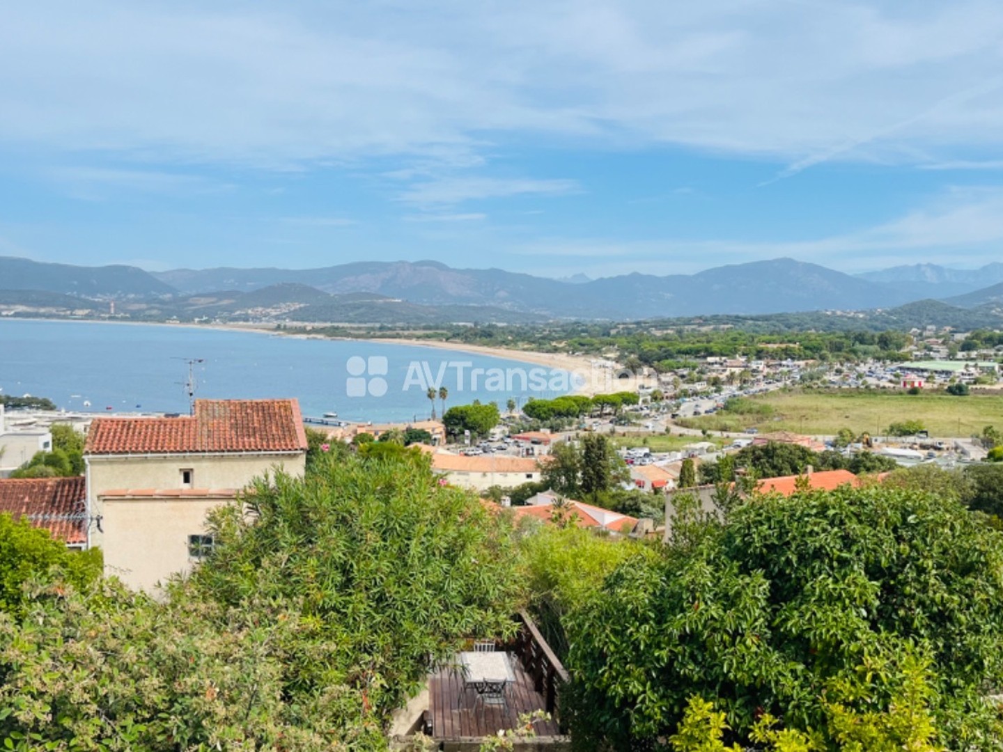 Maison à vendre - 7 pièces - 247m2 - Porticcio (20166)