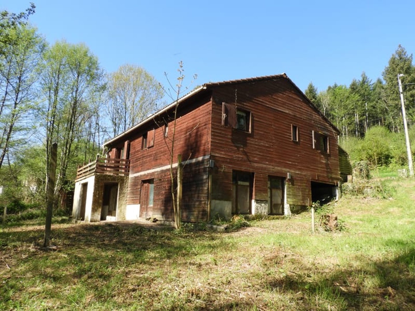 Maison à vendre - 3 pièces - 170m2 - Saint-Rémy-Sur-Du... (63550)