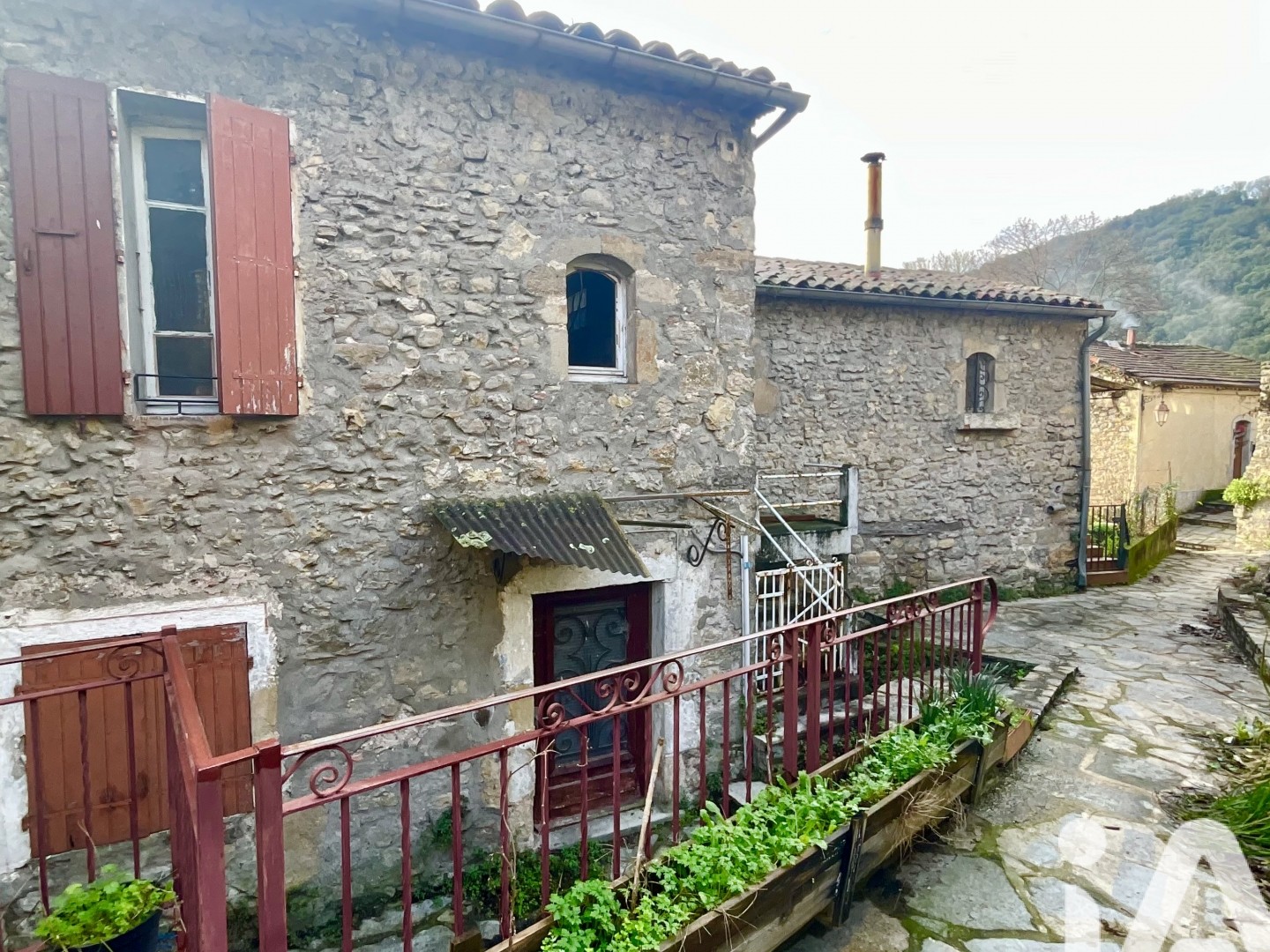 Maison à vendre - 4 pièces - 97m2 - Les Salles-Du-Gardon (30110)