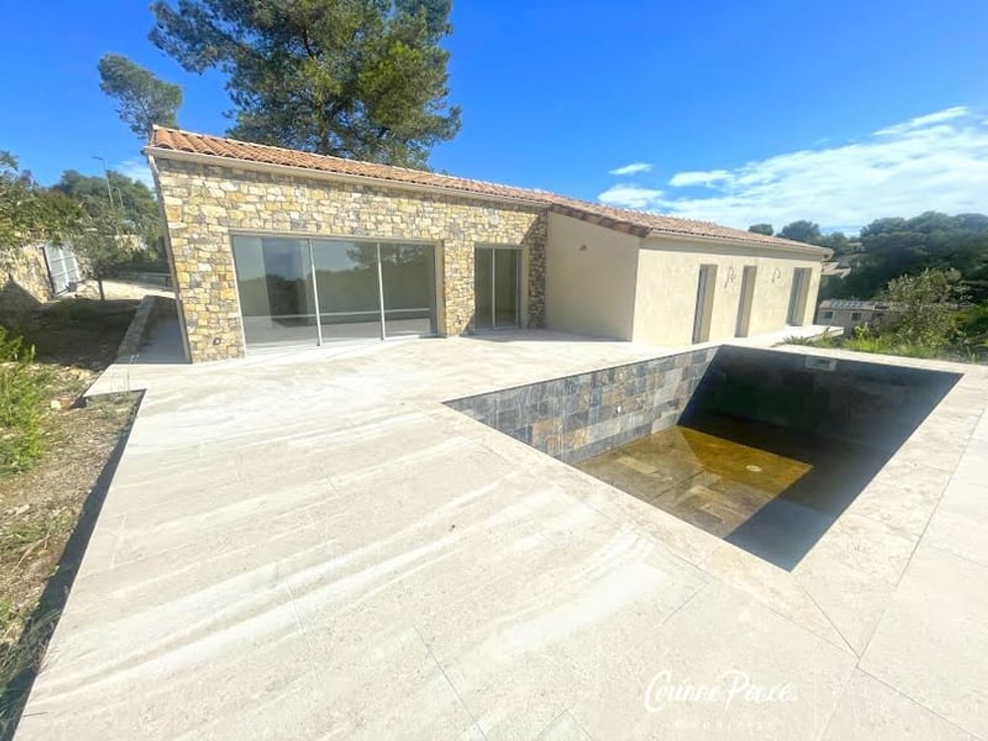 Villa 4 pièces 137 m²