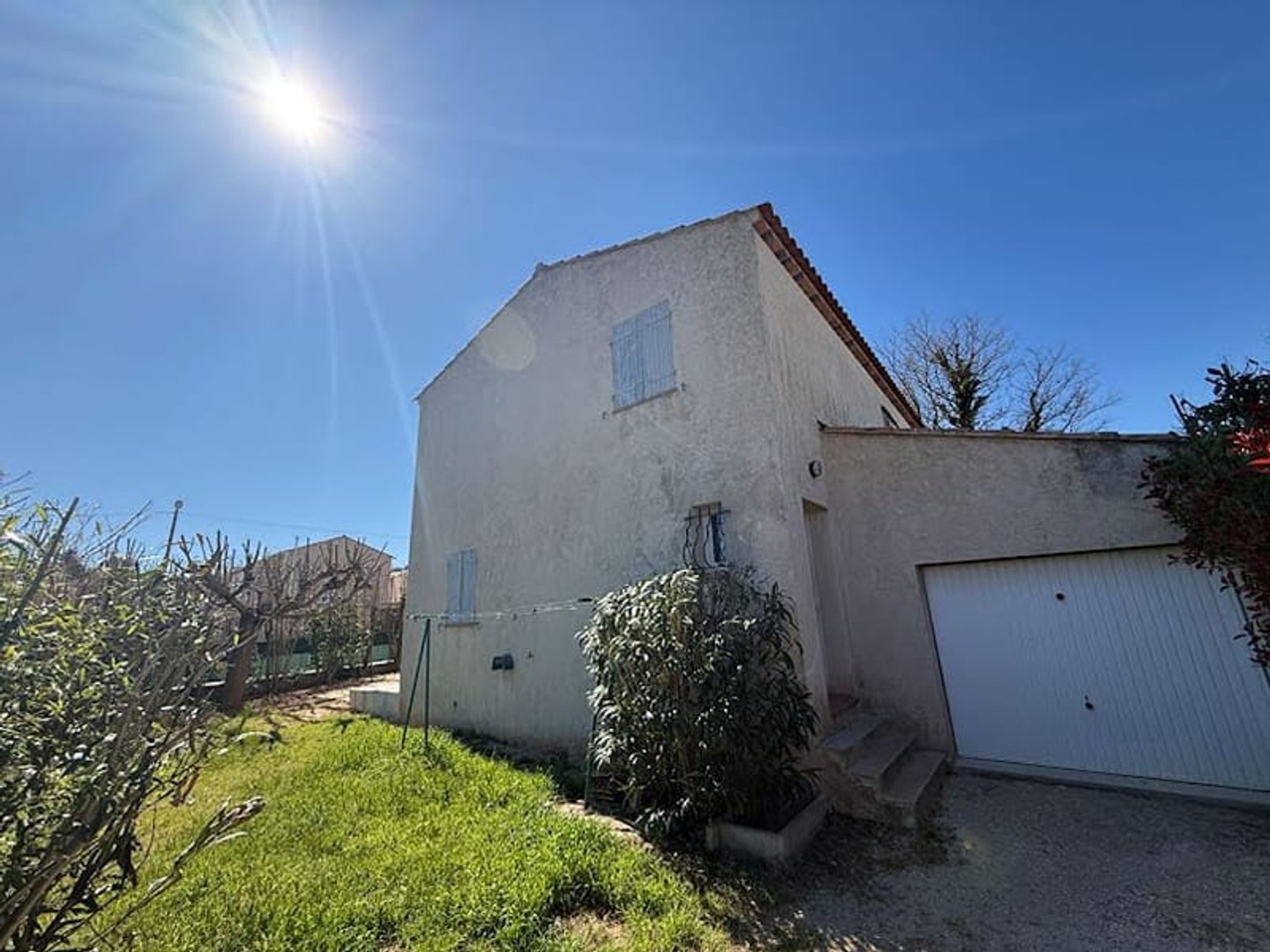Maison à vendre - 5 pièces - 90m2 - Saint-Maximin-La-... (83470)