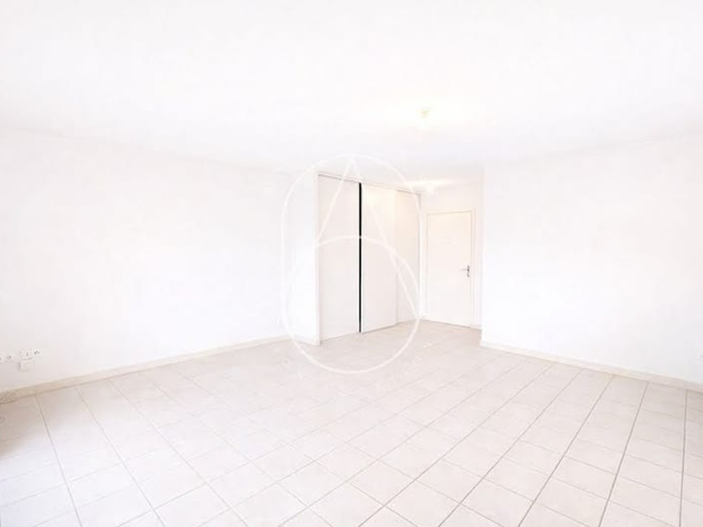 Appartement à vendre - 3 pièces - 67m2 - Nîmes (30000)