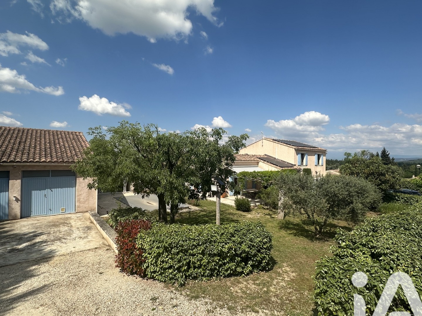 Maison à vendre - 5 pièces - 183m2 - Châteauneuf-De-Ga... (84470)