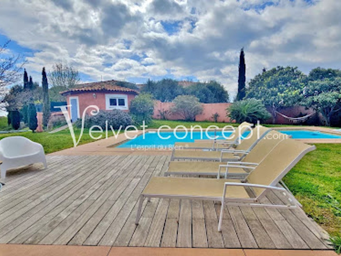 Maison à vendre - 192m2 - Cagnes-Sur-Mer (06800)