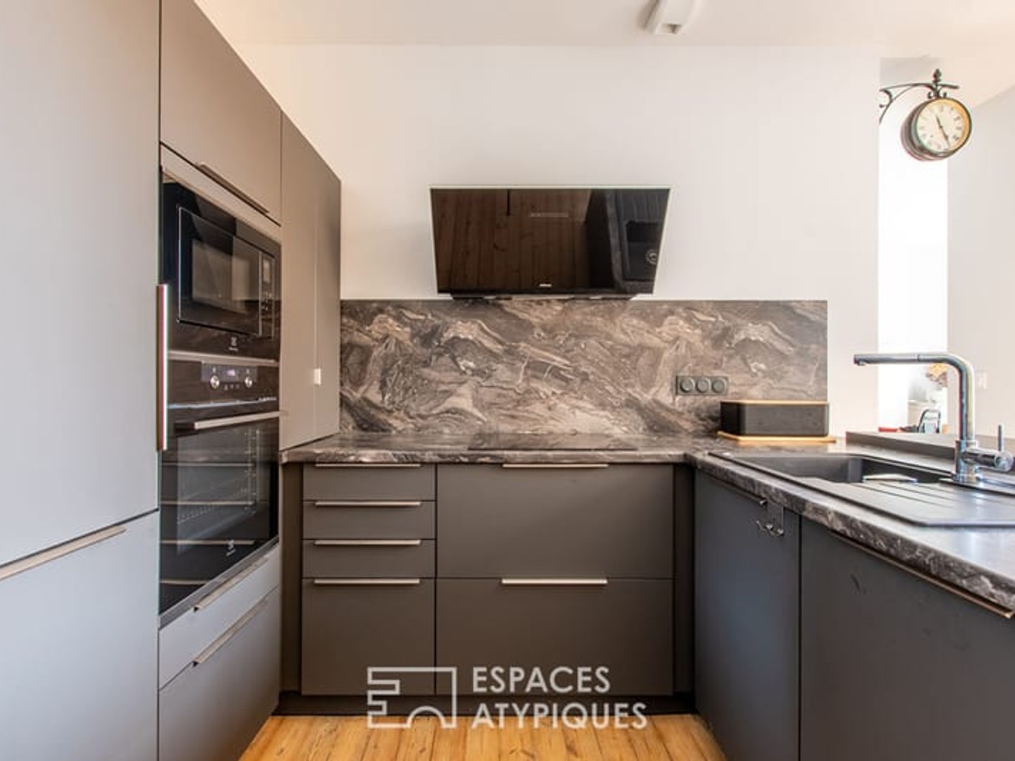 Immeuble à vendre - 10 pièces - 246m2 - Les Sables-D'olonne (85100)