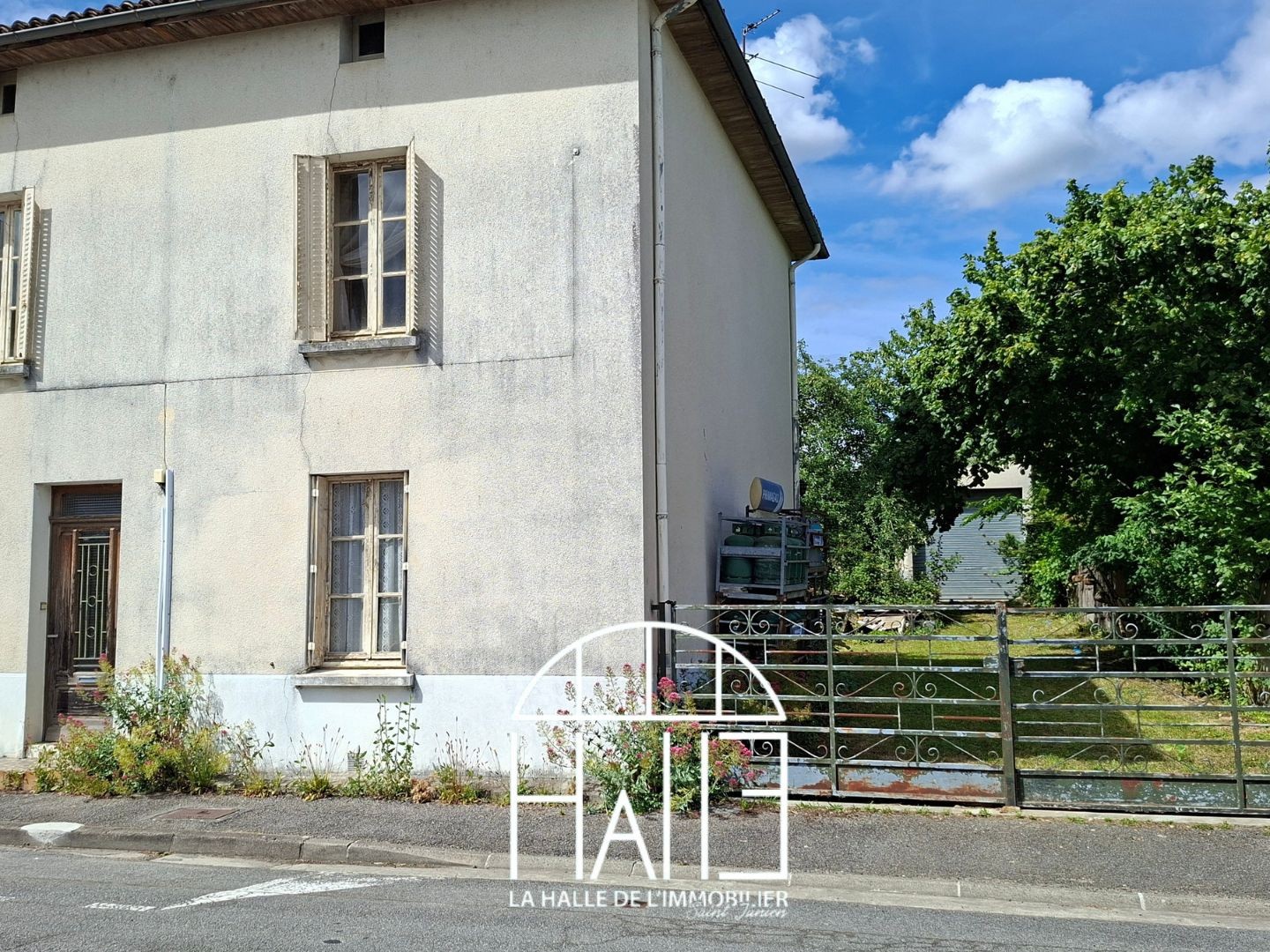 Maison à vendre - 5 pièces - 99m2 - Saint-Junien (87200)
