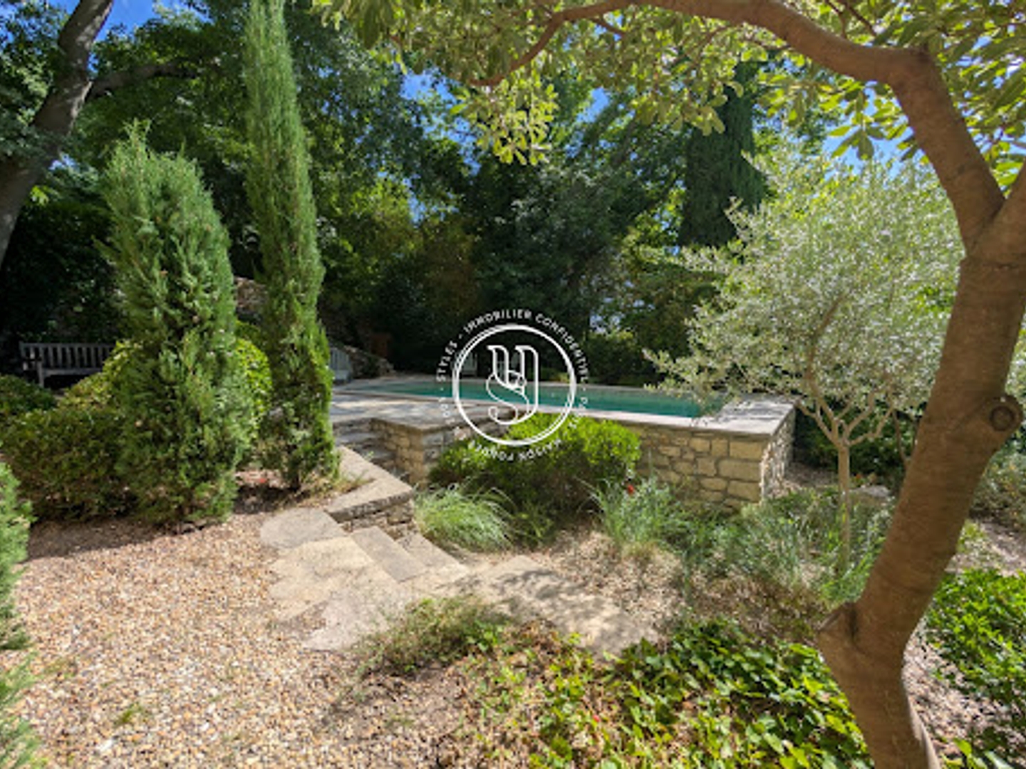 Maison à vendre - 342m2 - Sommières (30250)