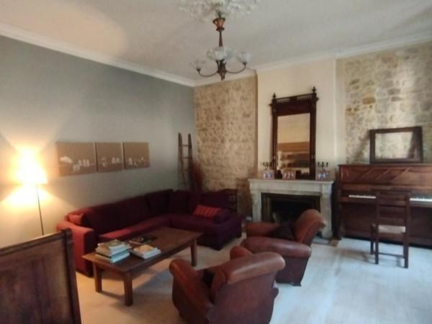 Maison à vendre - 6 pièces - 238m2 - Queyrac (33340)