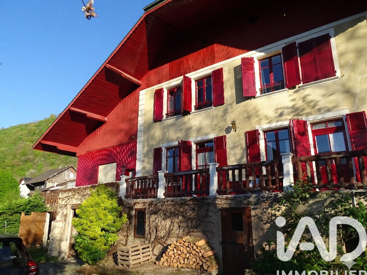 Maison à vendre - 6 pièces - 196m2 - Chamoux-Sur-Gelon (73390)