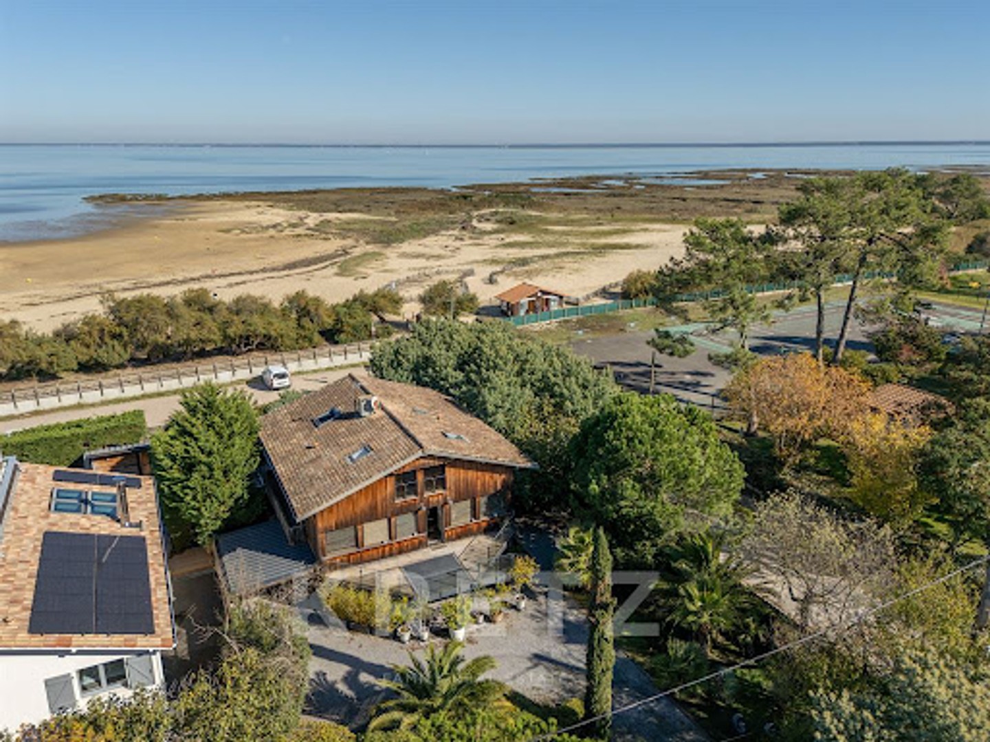 Maison 7 pièces 239 m²