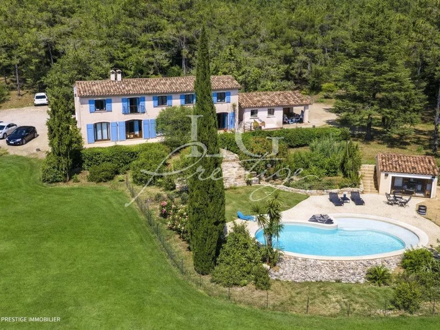 Maison à vendre - 6 pièces - 200m2 - Fayence (83440)