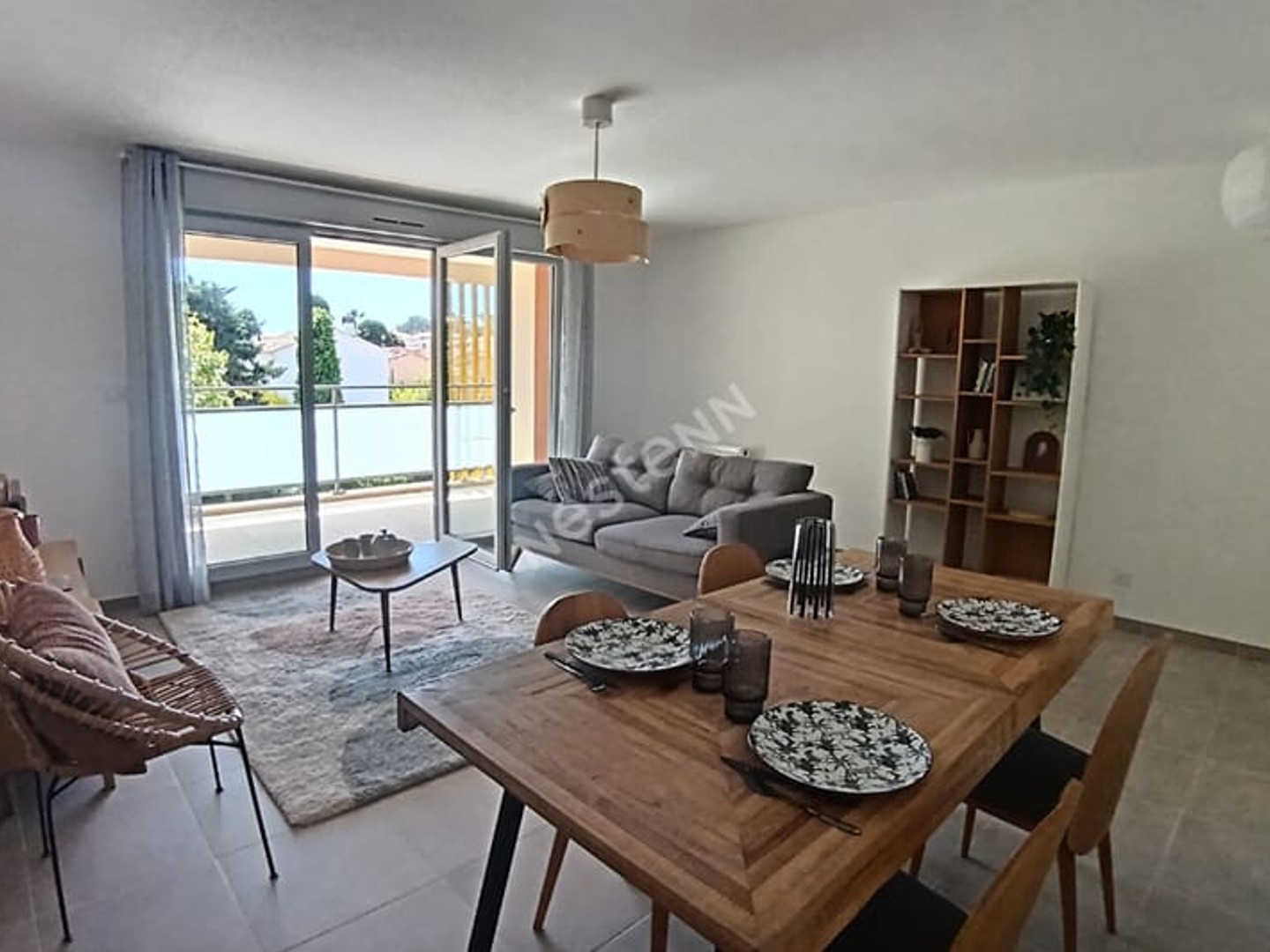 Appartement à vendre - 3 pièces - 61m2 - Six-Fours-Les-Plages (83140)