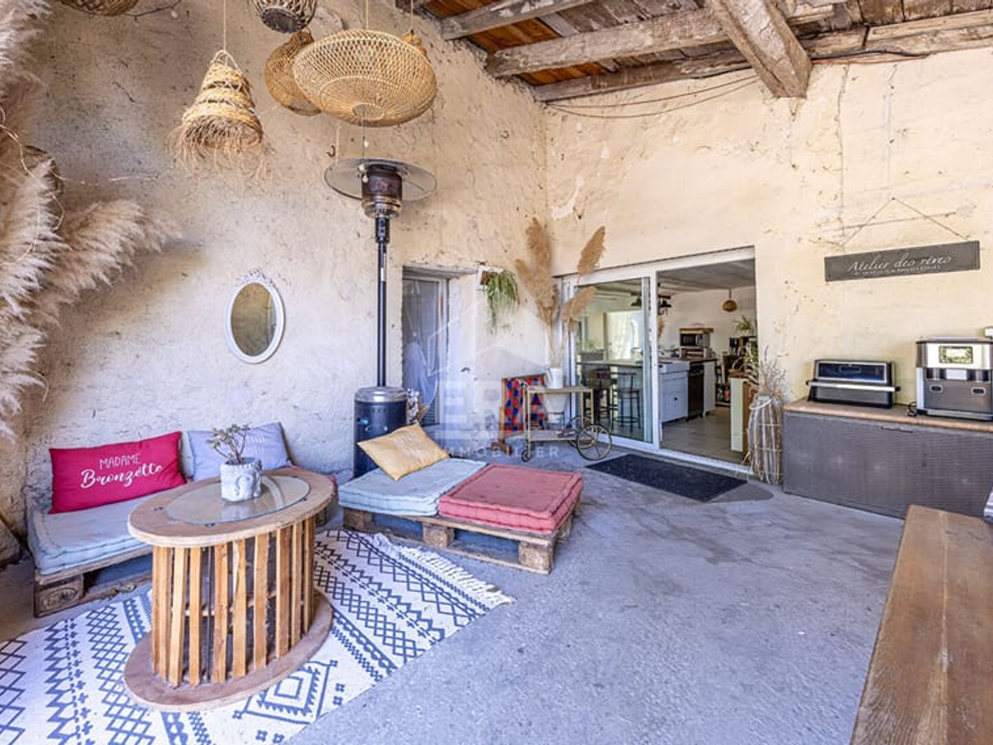 Maison à vendre - 9 pièces - 210m2 - Salles-Sur-Mer (17220)