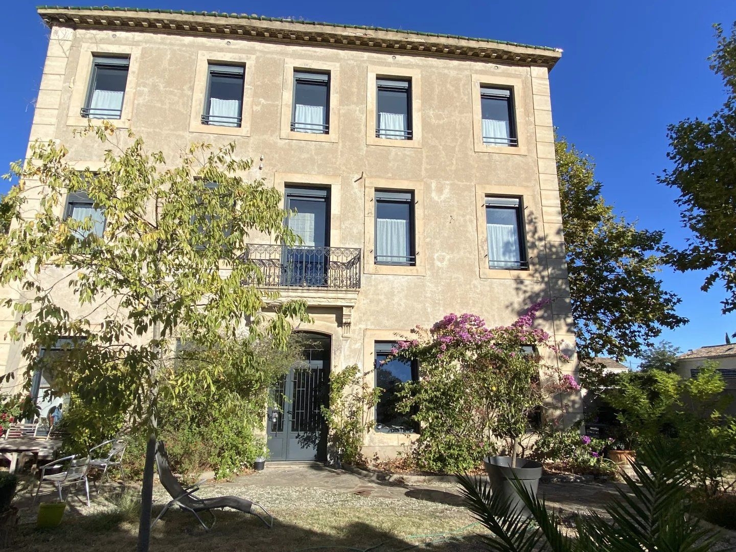 Maison 14 pièces 440 m²
