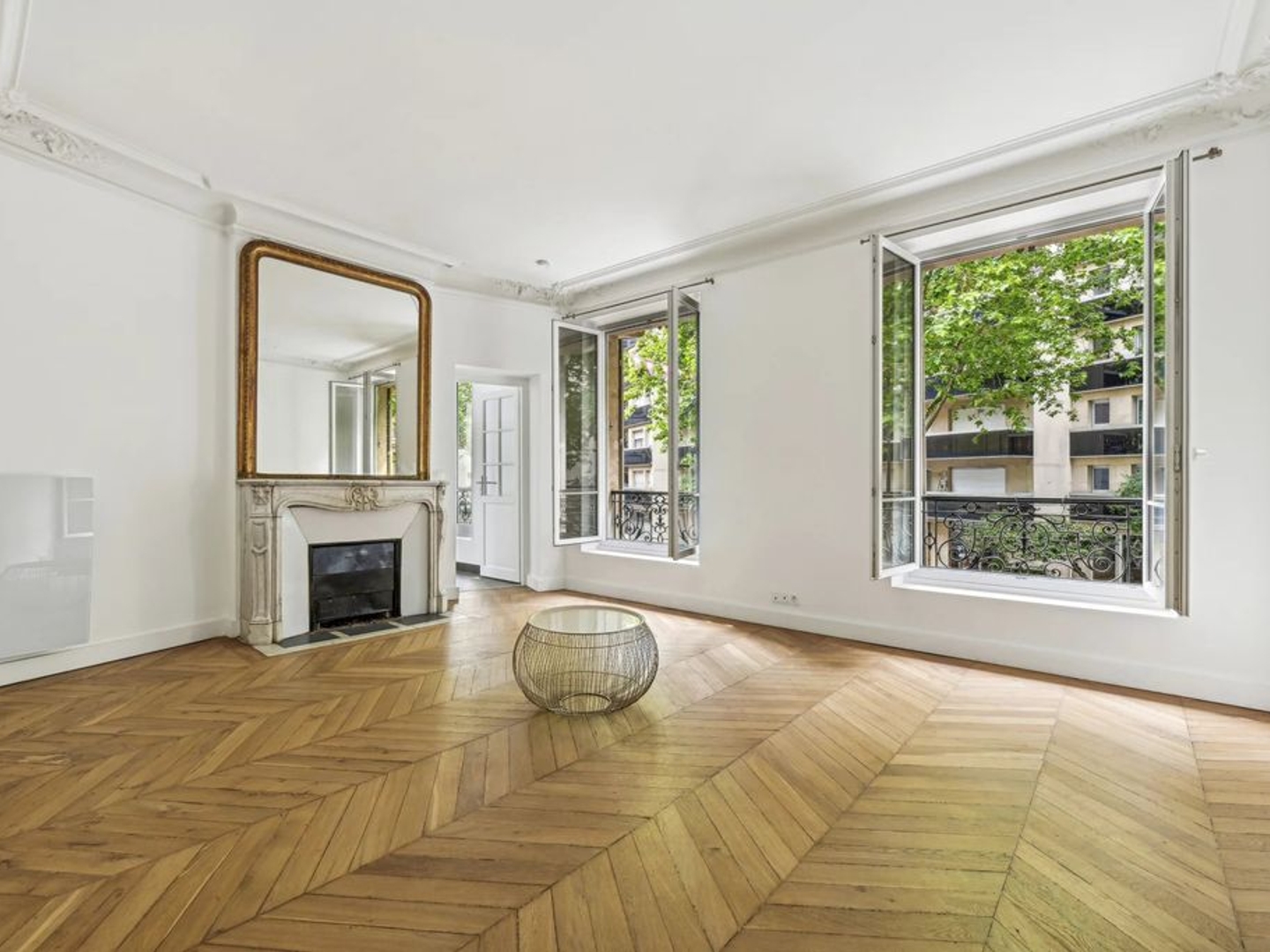 Appartement à vendre - 4 pièces - 93m2 - Paris 16e (75016)