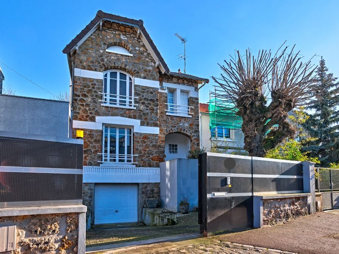 Maison 6 pièces 156 m²