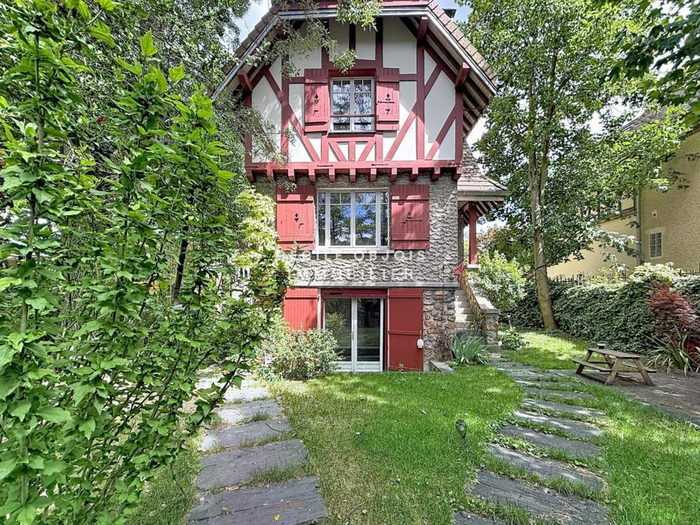 Vends maison ancienne - 107.5 m² - 5 pièces, 3 chambres - Joinville-le-Pont 94340