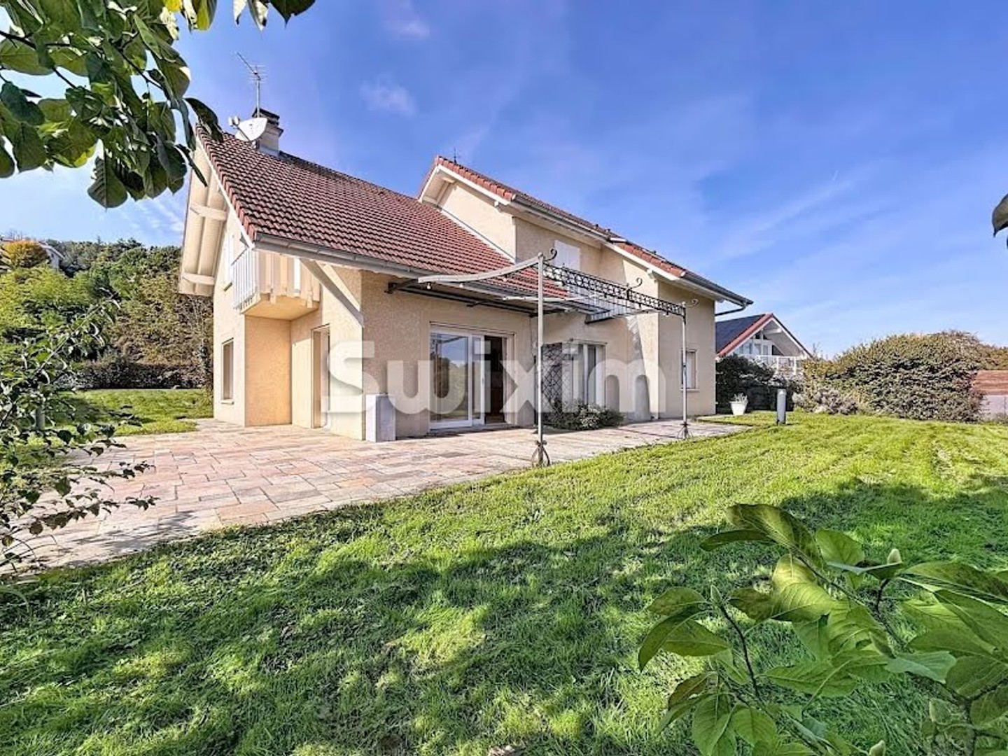 Maison 7 pièces 244 m²
