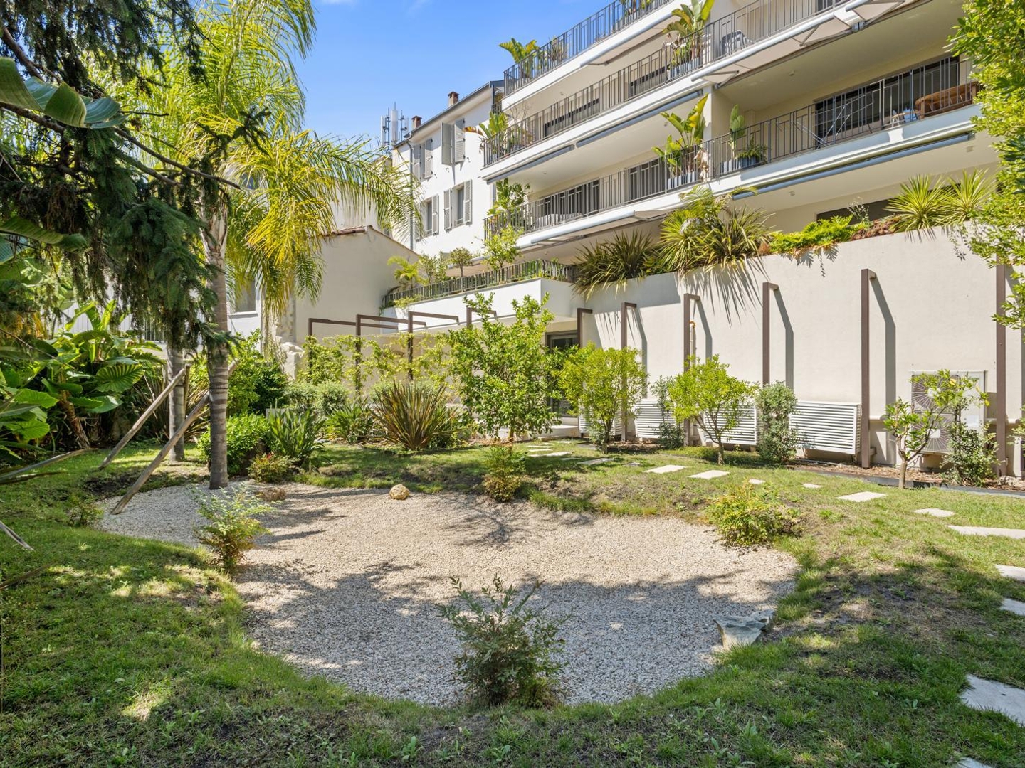 Appartement à vendre - 4 pièces - 106m2 - Cannes (06400)