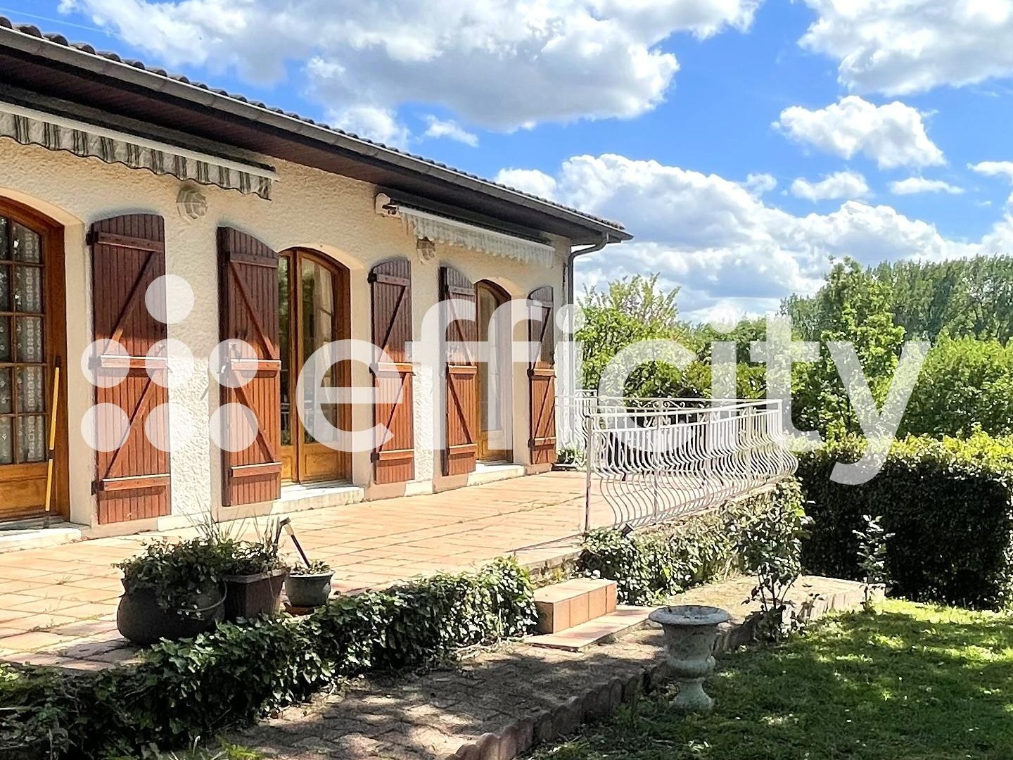 Maison à vendre - 5 pièces - 137m2 - Blanquefort (33290)