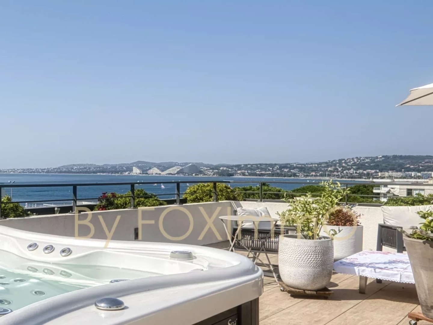 Appartement à vendre - 5 pièces - 150m2 - Cagnes-Sur-Mer (06800)