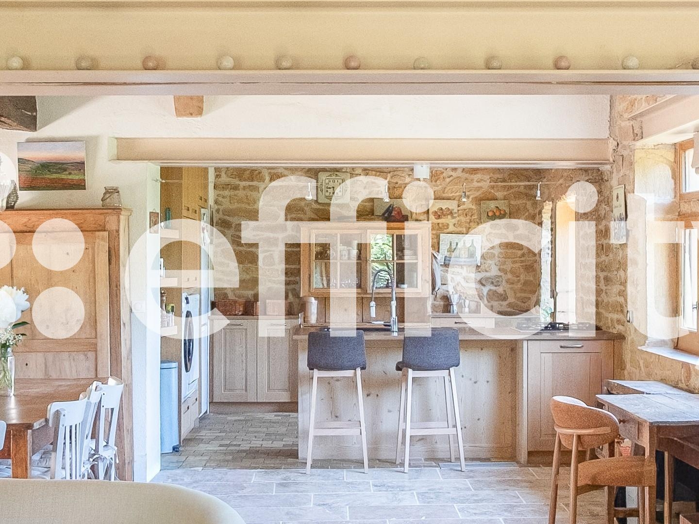 Maison à vendre - 7 pièces - 151m2 - Ville-Sur-Jarnioux (69640)
