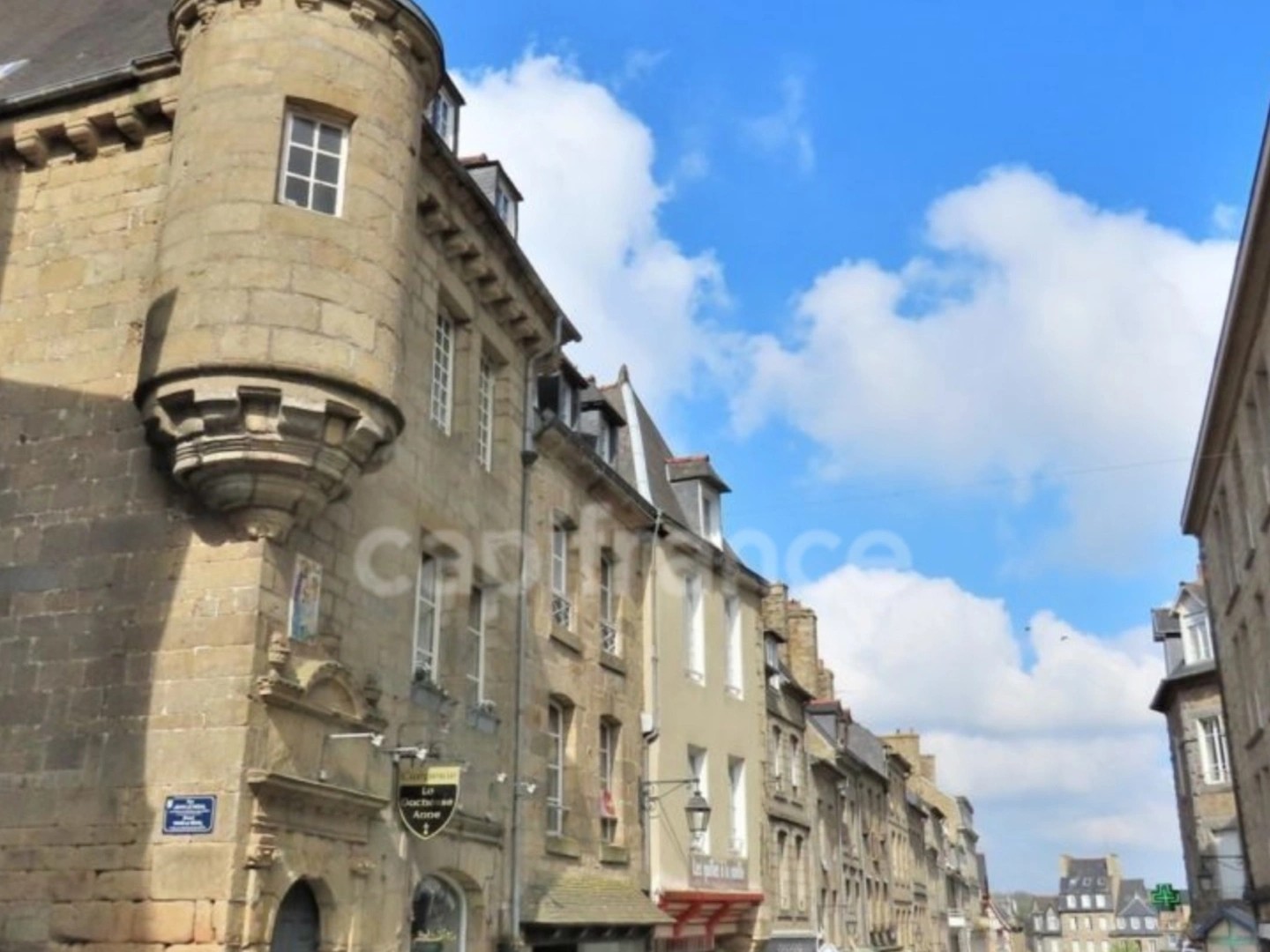 Magasin à vendre - 3 pièces - 80m2 - Guingamp (22200)