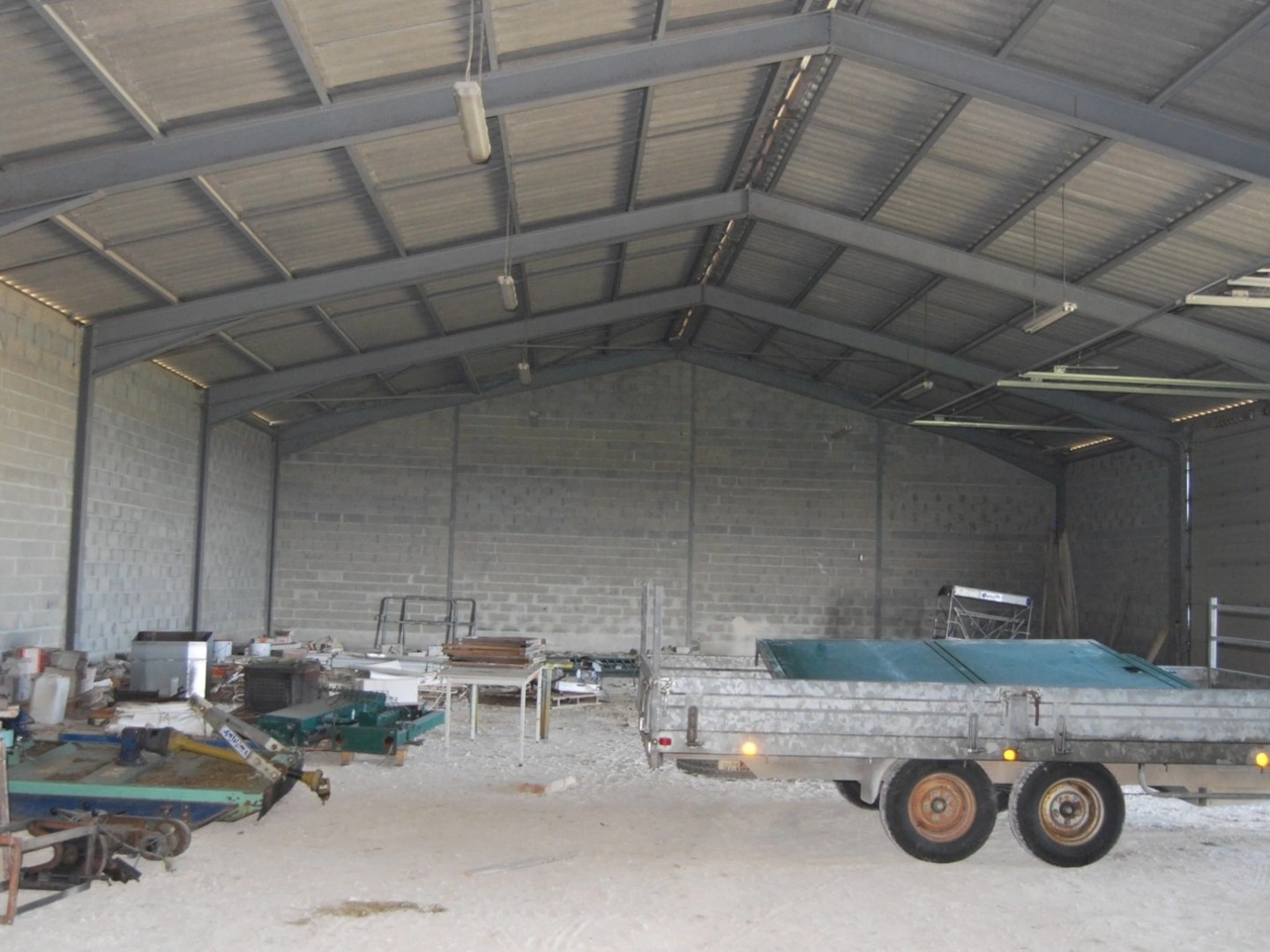 Magasin à vendre - 5 pièces - 760m2 - Mansle-Les-Fontaines (16230)