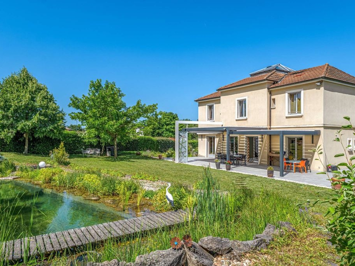 Maison à vendre - 5 pièces - 203m2 - Lissieu (69380)