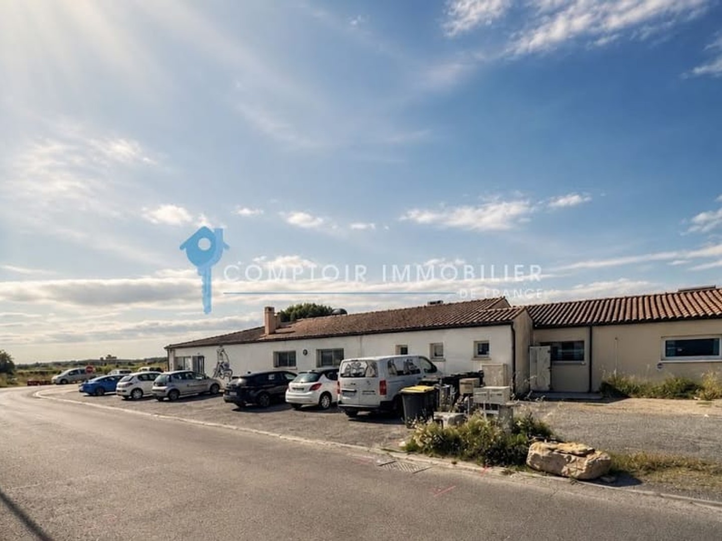 Magasin à vendre - 180m2 - Nîmes (30000)