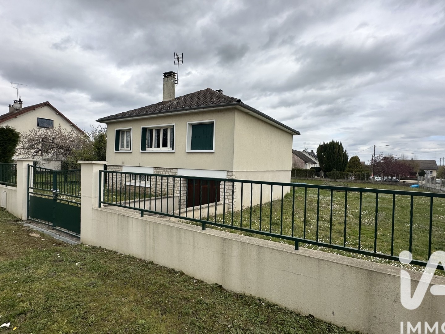 Maison à vendre - 3 pièces - 64m2 - Bonny-Sur-Loire (45420)