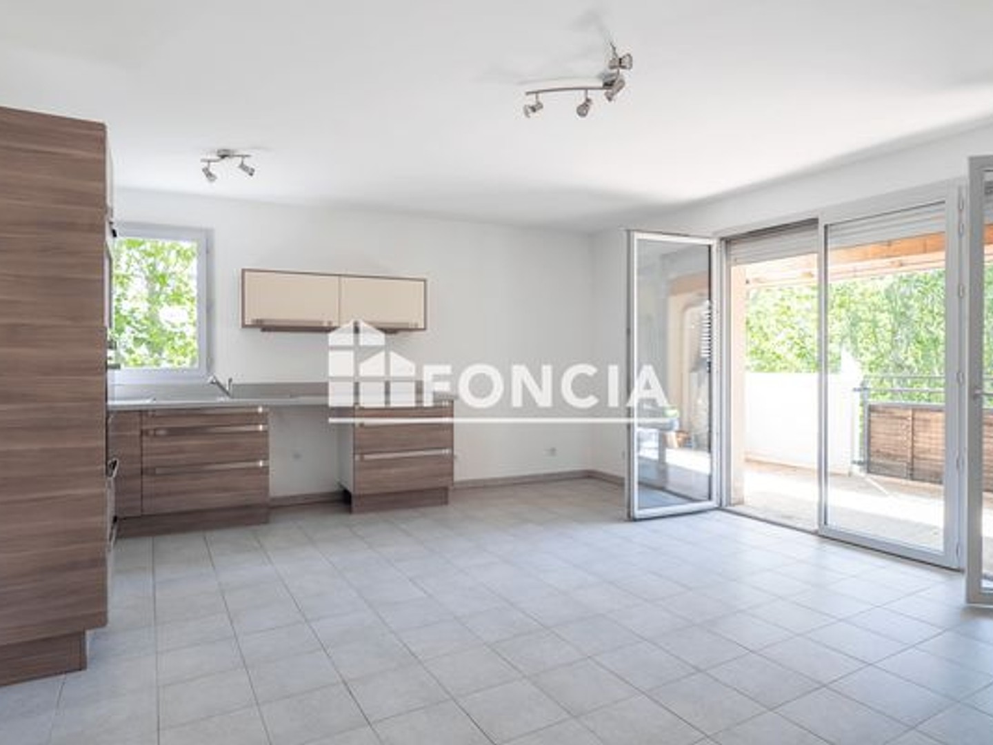 Appartement à vendre - 3 pièces - 64m2 - Meyreuil (13590)