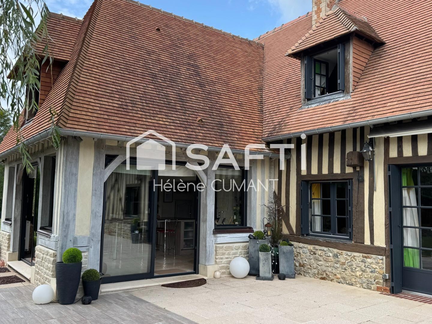 Maison à vendre - 9 pièces - 245m2 - Pont-L'évêque (14130)