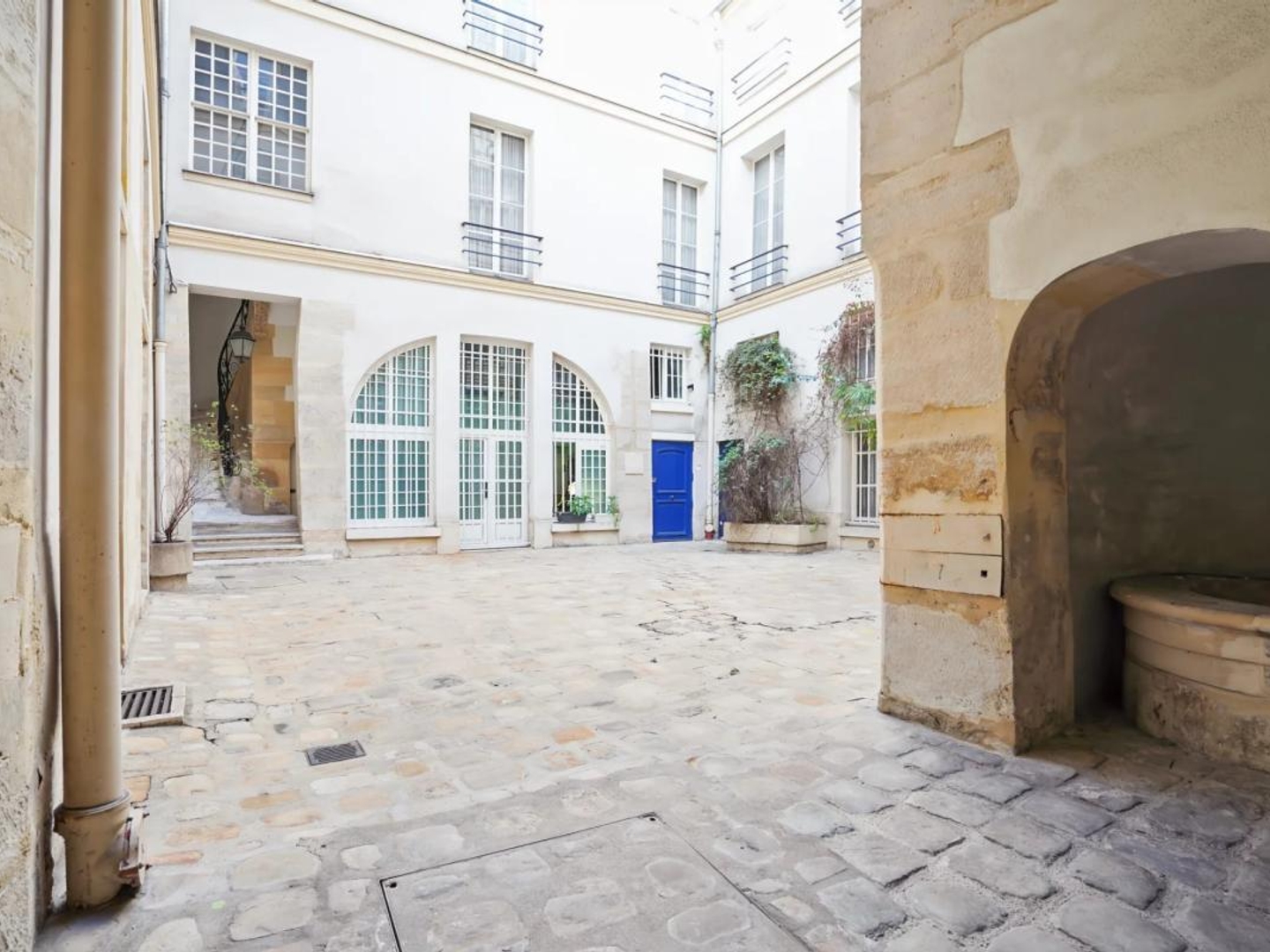 Vends t5 - 103.26 m² - Paris 6Ème