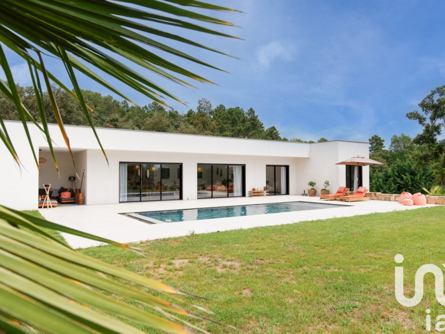 Maison à vendre - 8 pièces - 230m2 - Montauroux (83440)