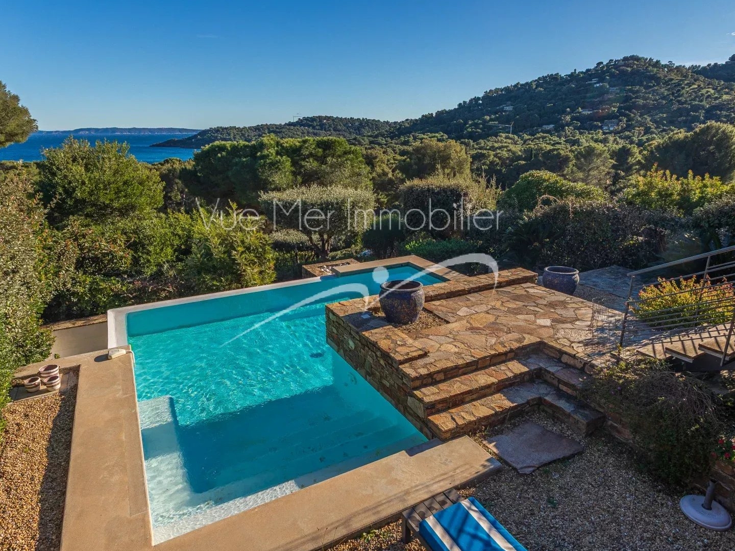Maison à vendre - 4 pièces - 100m2 - Bormes-Les-Mimosas (83230)