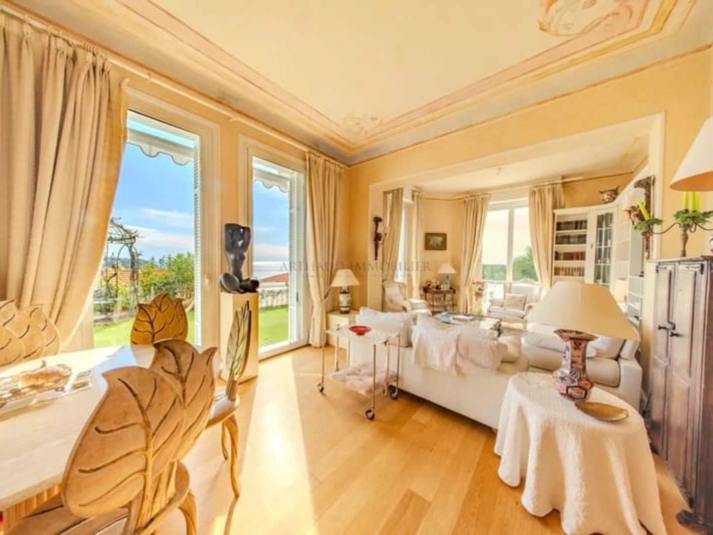 Maison à vendre - 5 pièces - 500m2 - Roquebrune-Cap-Ma... (06190)