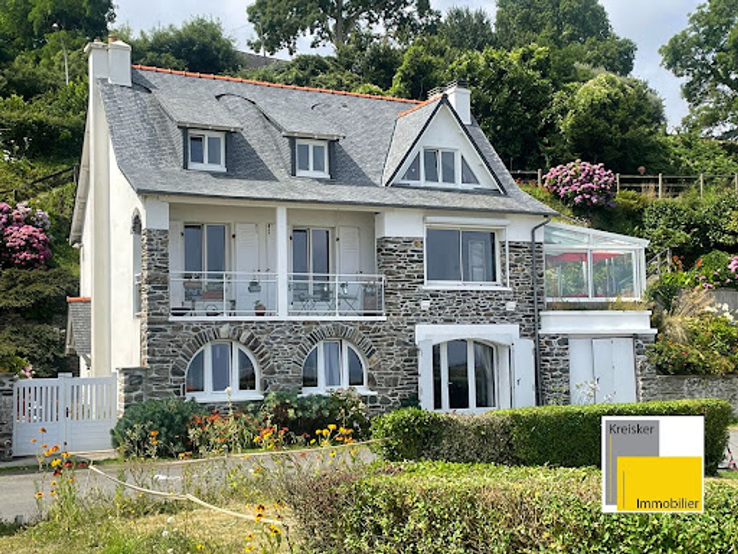 Maison 8 pièces 145 m²