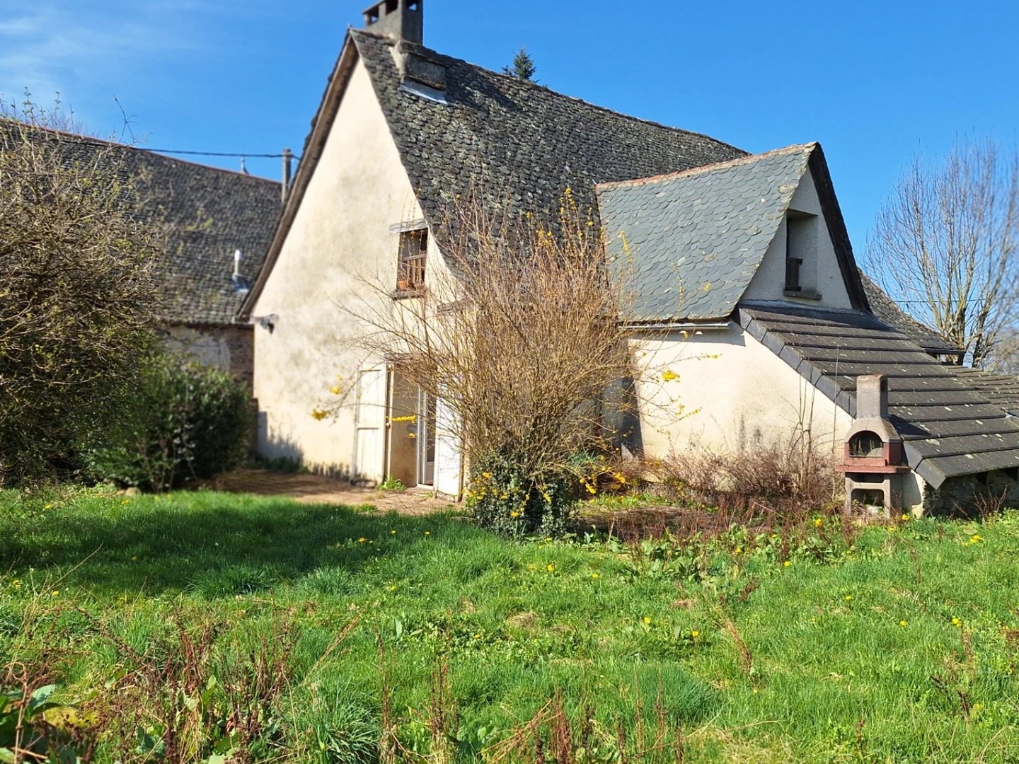 Maison à vendre - 4 pièces - 116m2 - Saint-Santin-Cant... (15150)
