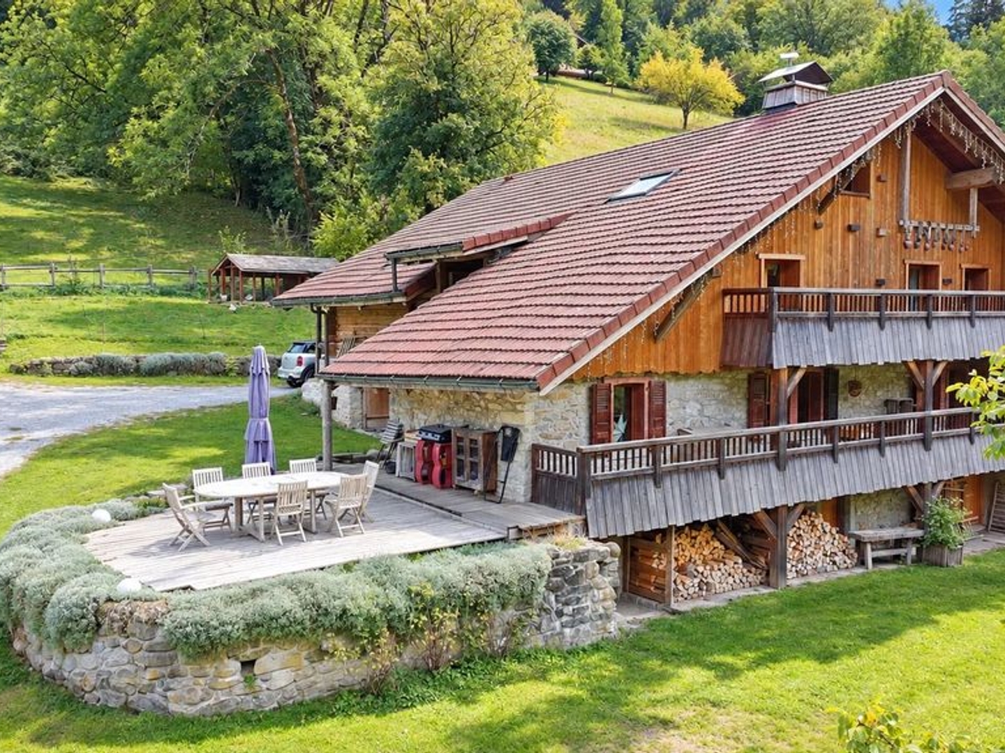 Villa 9 pièces 330 m²