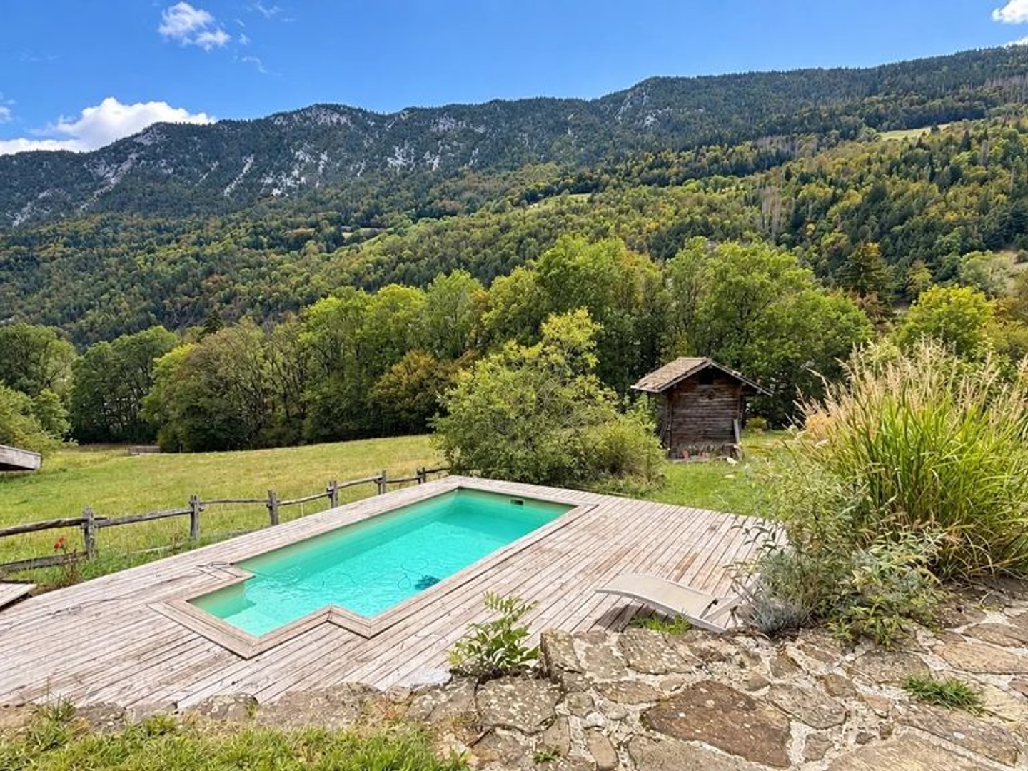 Maison à vendre - 9 pièces - 330m2 - Thônes (74230)