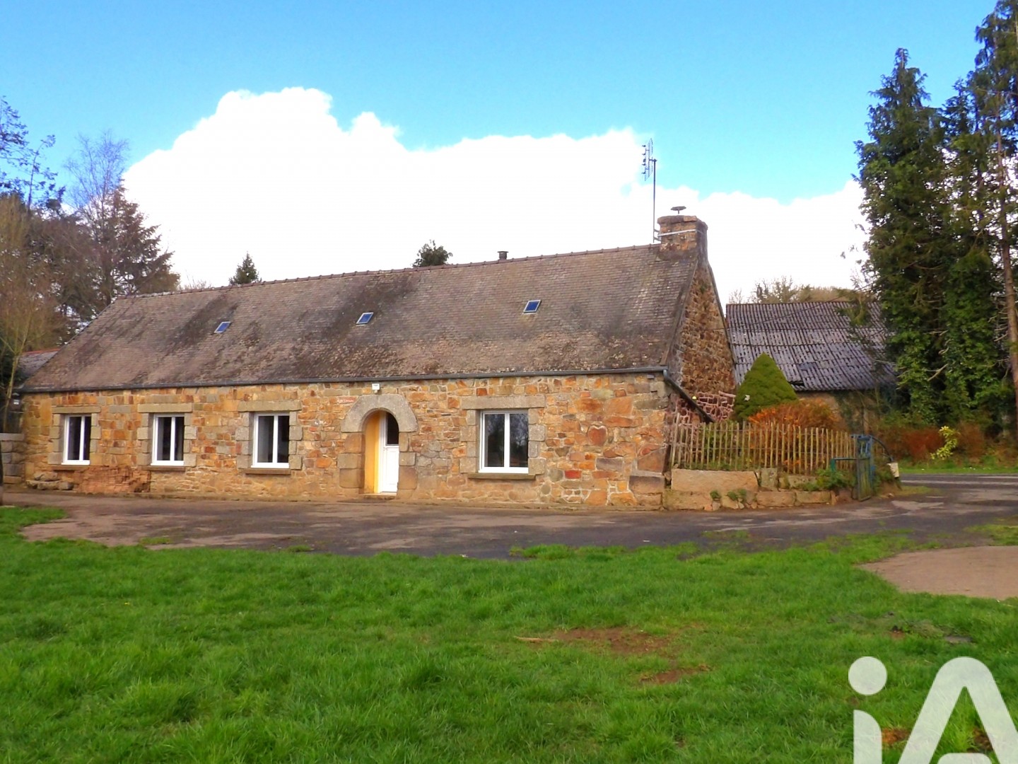Maison à vendre - 4 pièces - 83m2 - Callac (22160)