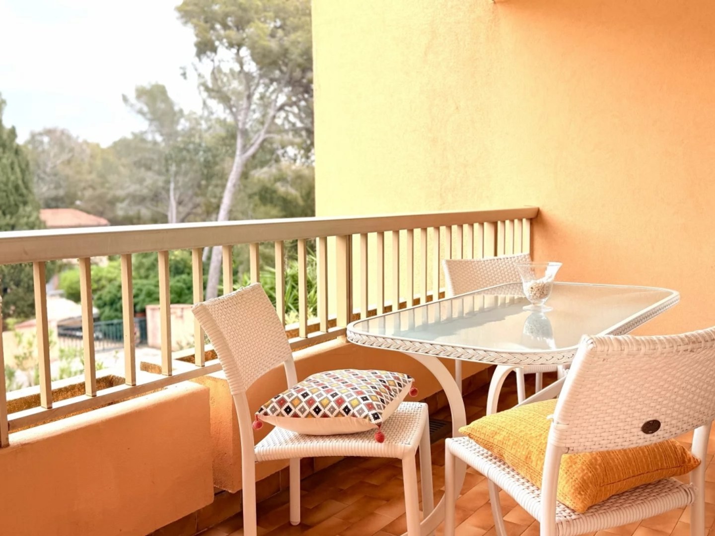 Appartement à vendre - 2 pièces - 46m2 - Bormes-Les-Mimosas (83230)