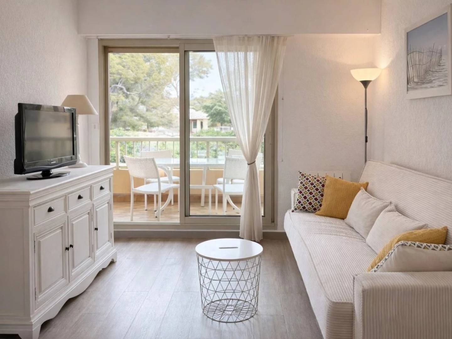 Appartement à vendre - 2 pièces - 46m2 - Bormes-Les-Mimosas (83230)