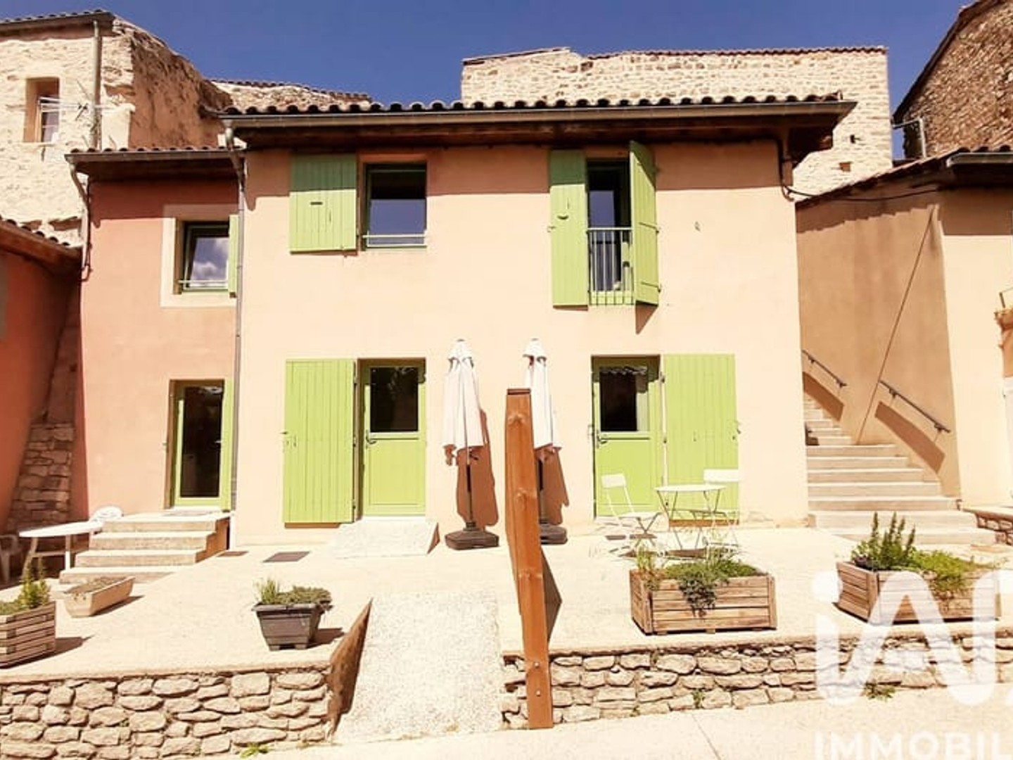 Maison avec appartements 110 m²