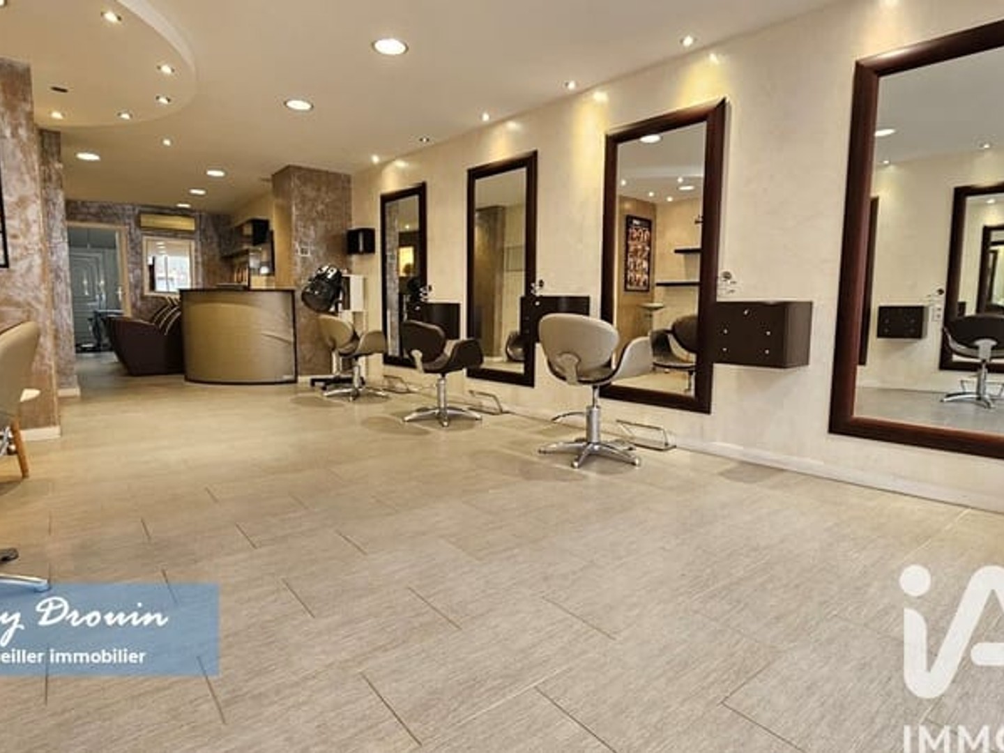 Magasin à vendre - 2 pièces - 99m2 - Le Malesherbois (45330)