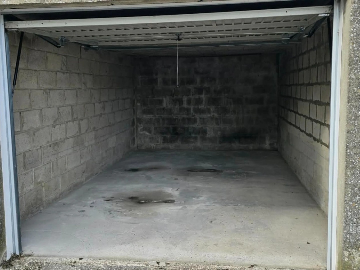 Magasin à vendre - 1 pièce - 17m2 - Laon (02000)