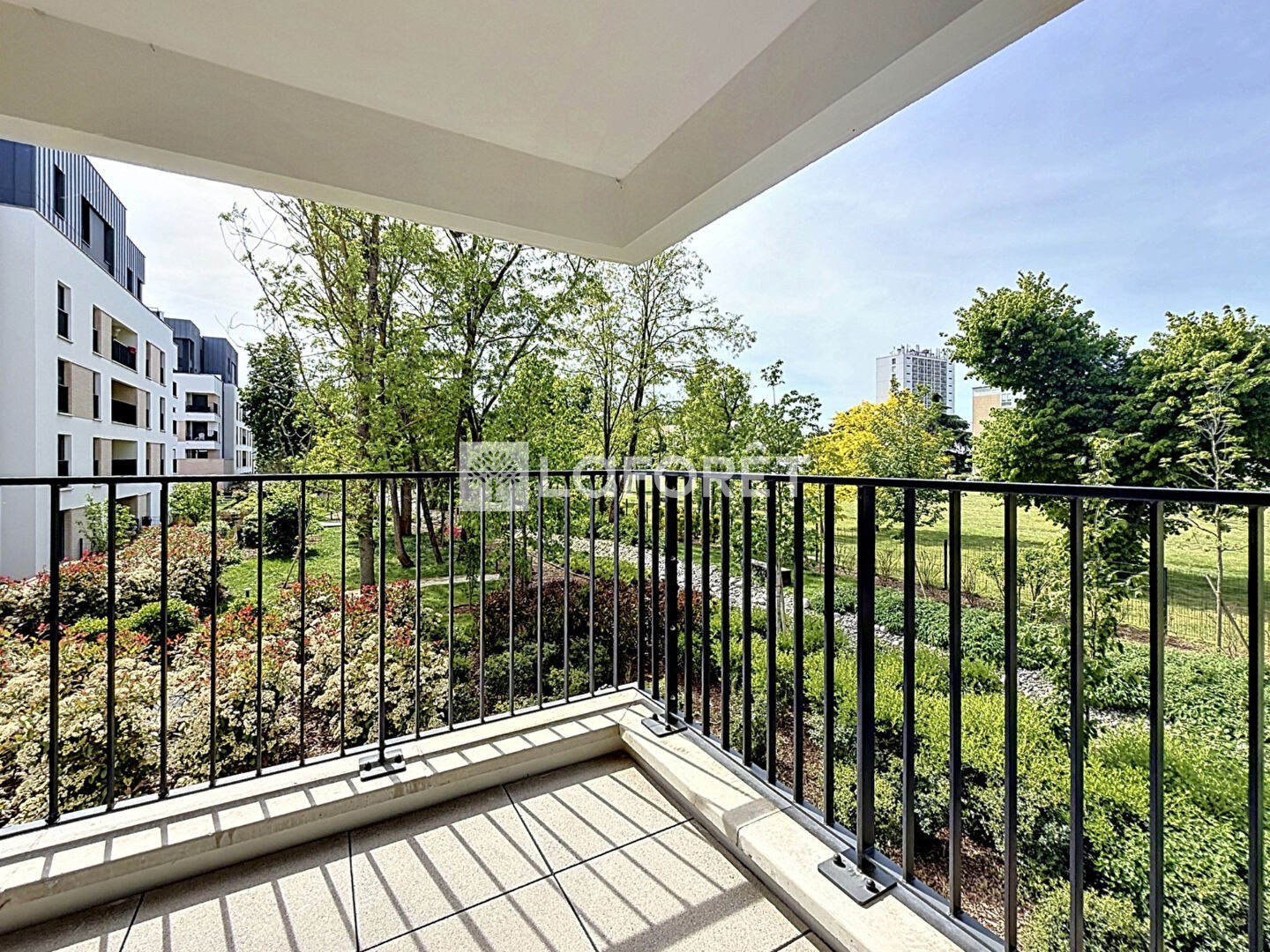 Appartement à vendre - 4 pièces - 76m2 - Vernouillet (78540)