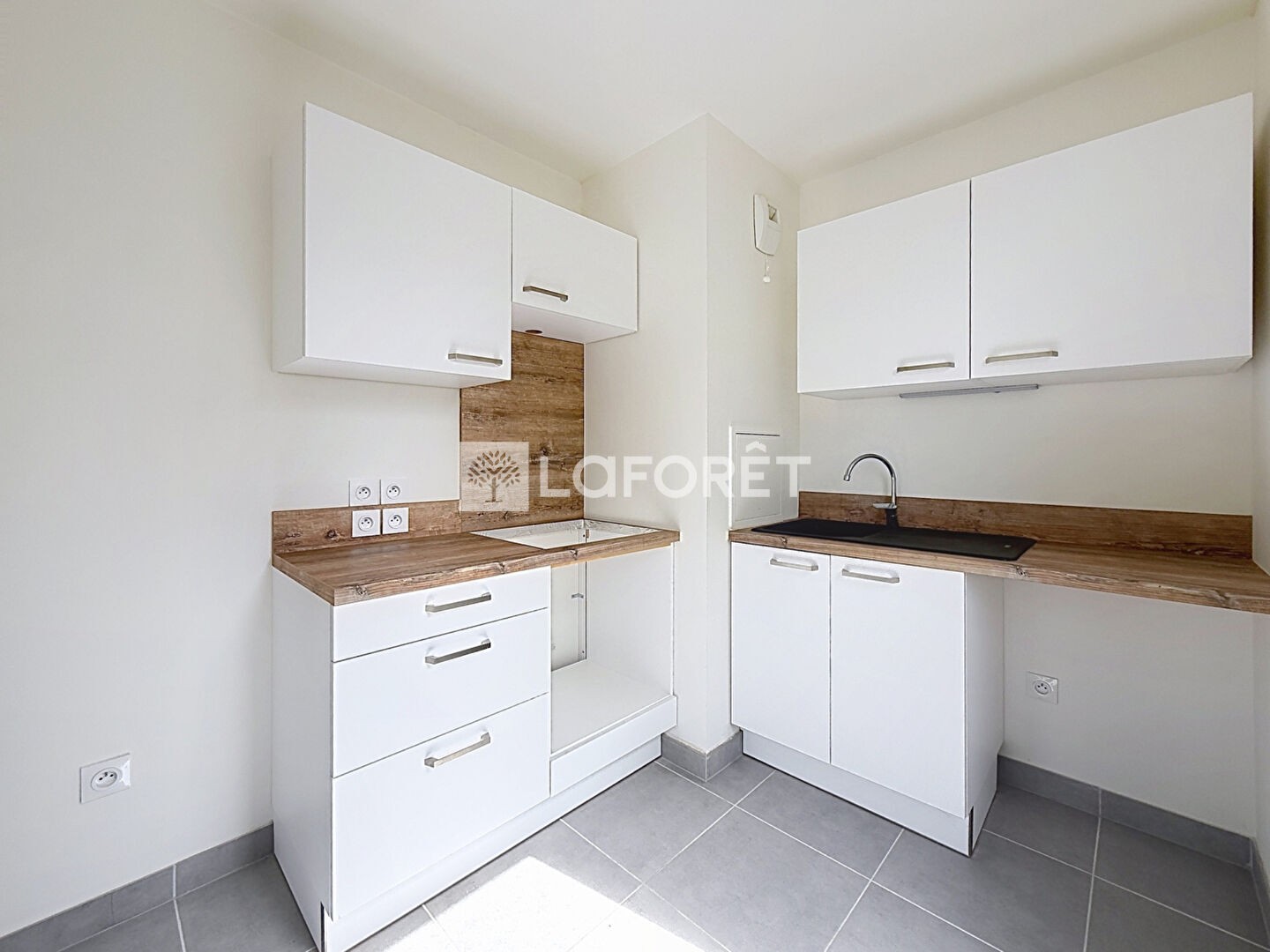 Appartement à vendre - 4 pièces - 76m2 - Vernouillet (78540)